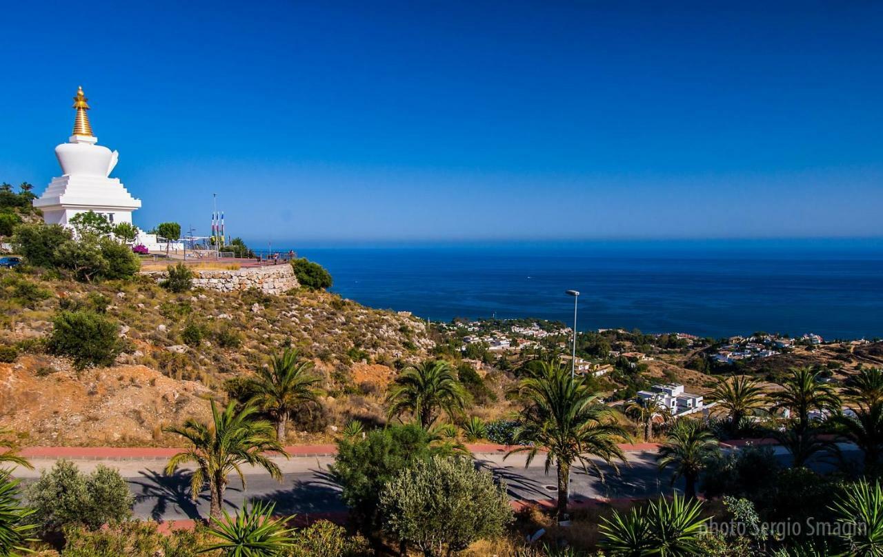 325 Agata Apartamentos - Piscina y Playa -CANALES DE TV INTERNACIONALES- EXCELENTE WIFI Benalmádena Exterior foto